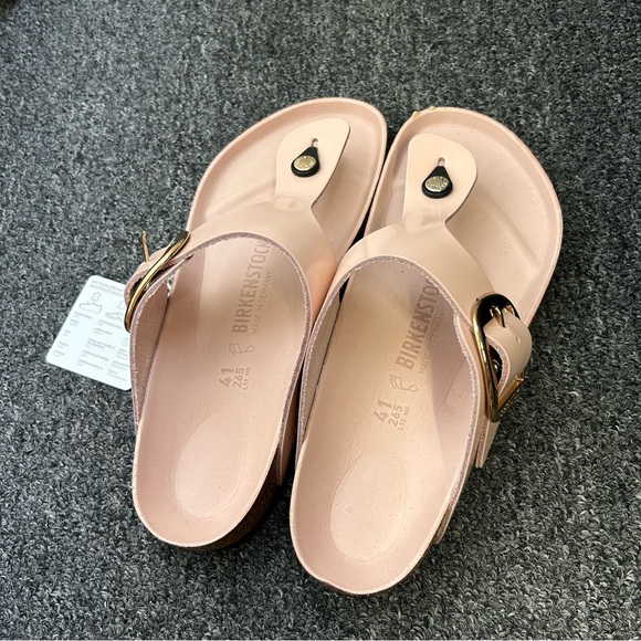 Birkenstock Gizeh Big Buckle size 41 Color: High Shine New Beige - Picture 1 of 4